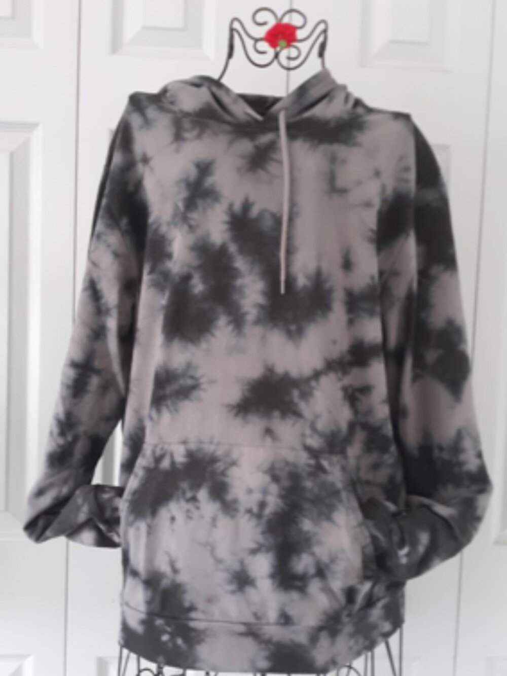 Fifth Sun Men's Hoodie - Medium Black and Gray Graphic Design - NWT